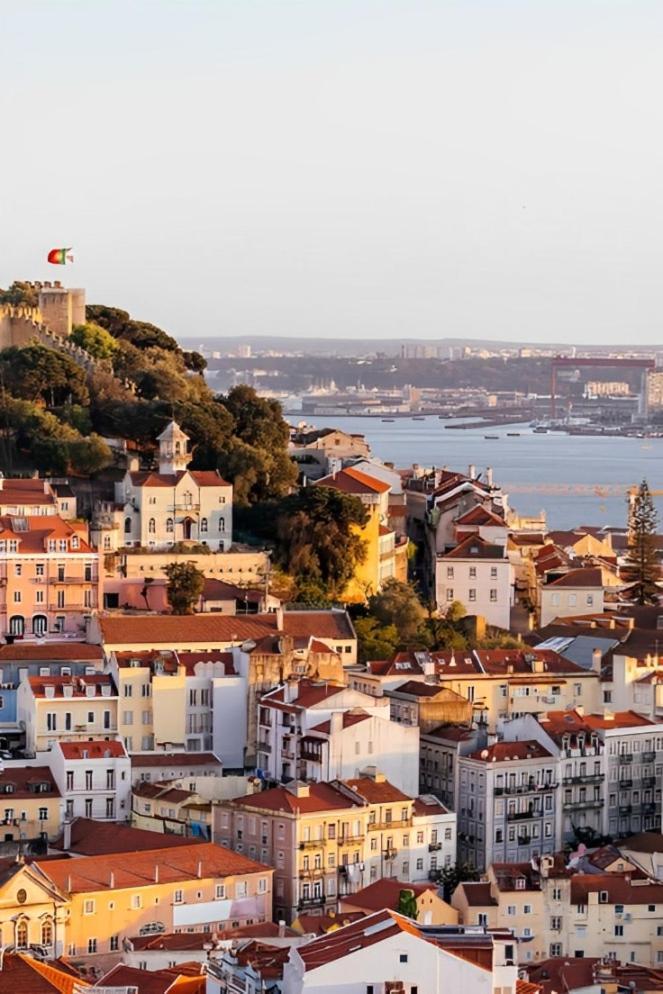 Appartement Castelo Premium By Homing à Lisboa Extérieur photo